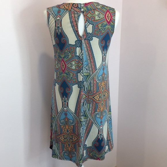 NWT Open Triangle Neck Printed Dress!!!! - Picture 3 of 5